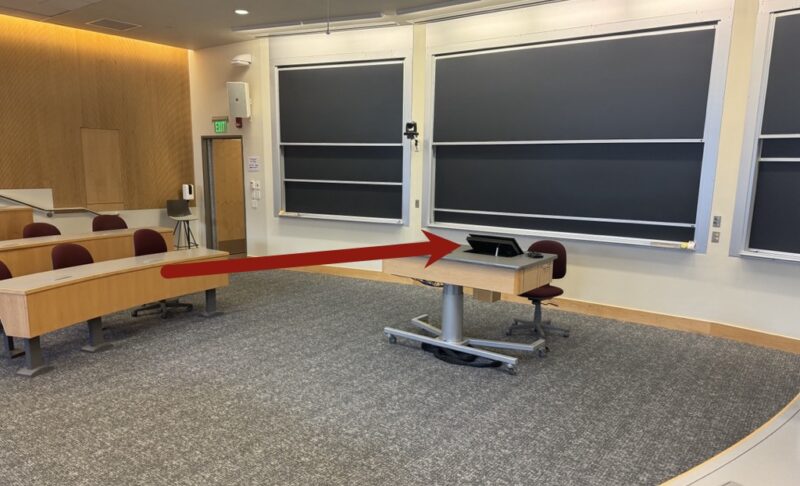 Picture of an arrow pointing to the teaching table